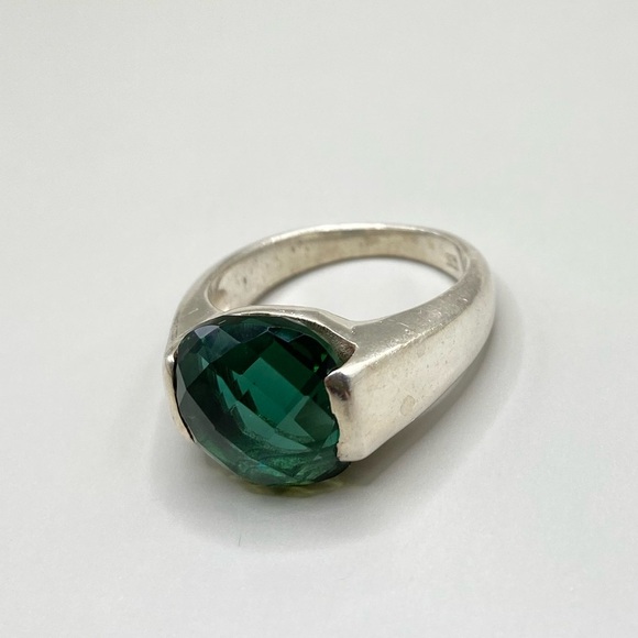 Bask Sterling Silver Green Gemstone Ring - Picture 2 of 8